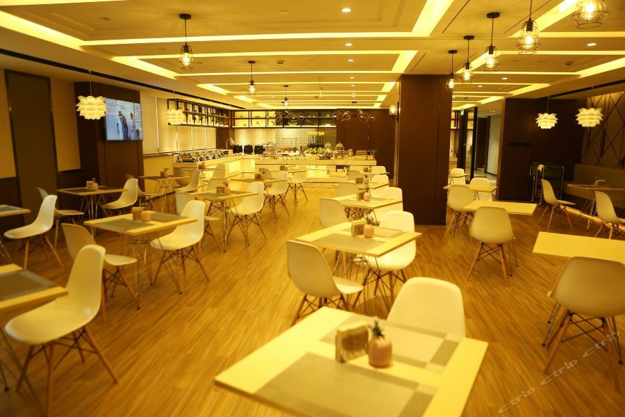 Atour Hotel Наньтун Екстер'єр фото